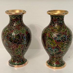 Pair of Vintage Chinese Brass Enamel Cloisonne' Flower 4-1/4" Tall Vases, Red